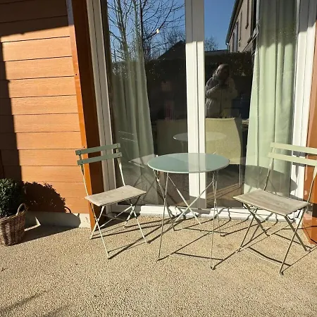 Apartment Dream Life In Paris Chessy (Seine-et-Marne)