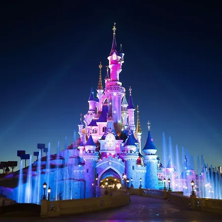Dream Life In Paris By Dream شيسي